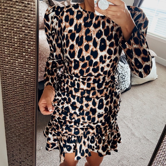 LEOPARD PRINT MINI DRESS - Picture 2 of 14